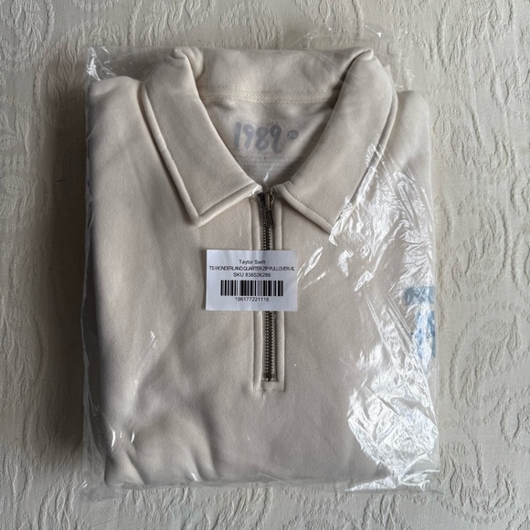 We Found Wonderland Quarter Zip Pullover - Picture 3 of 4